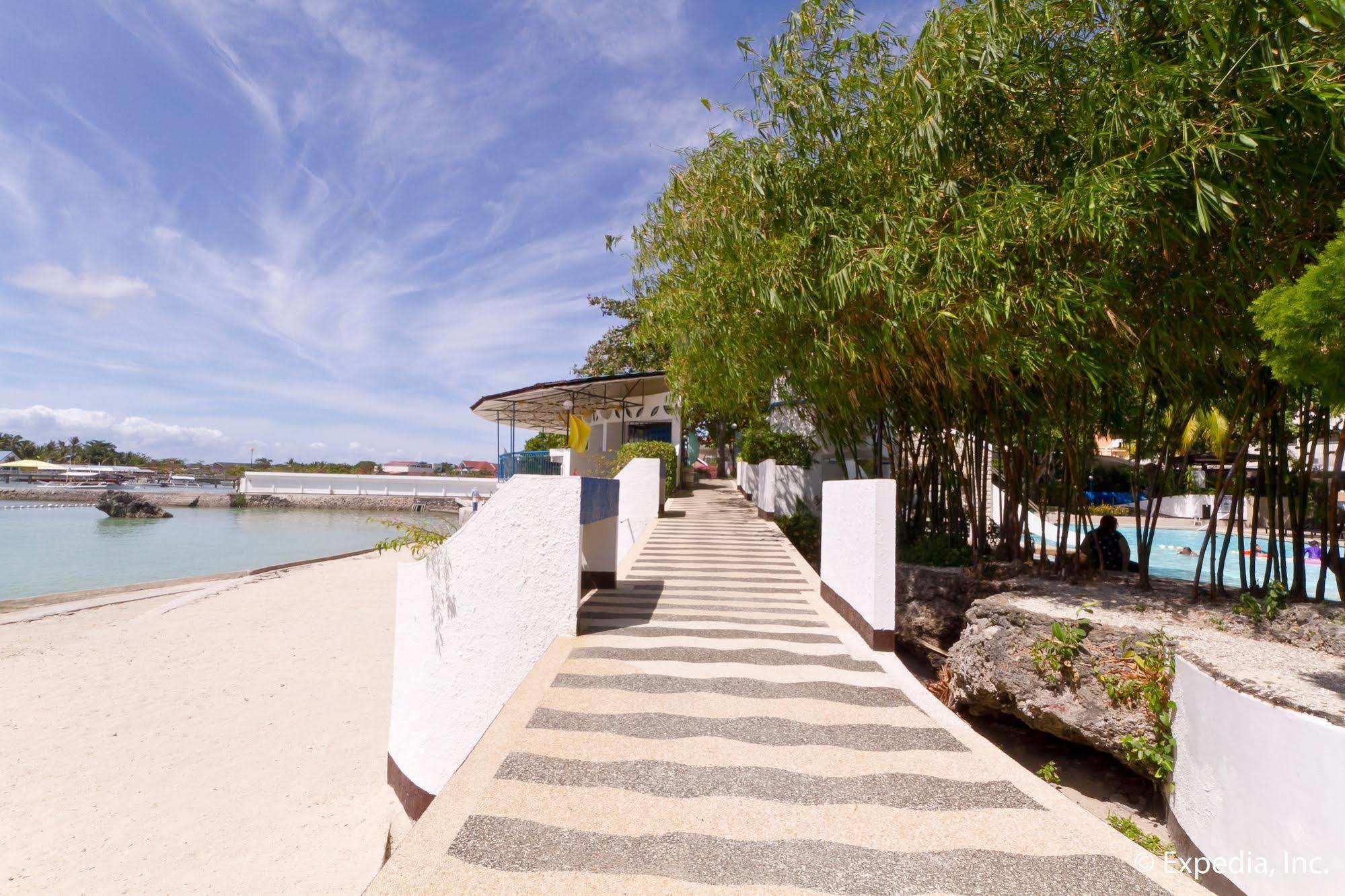 Egi Resort & Hotel Lapu-Lapu City Exterior foto