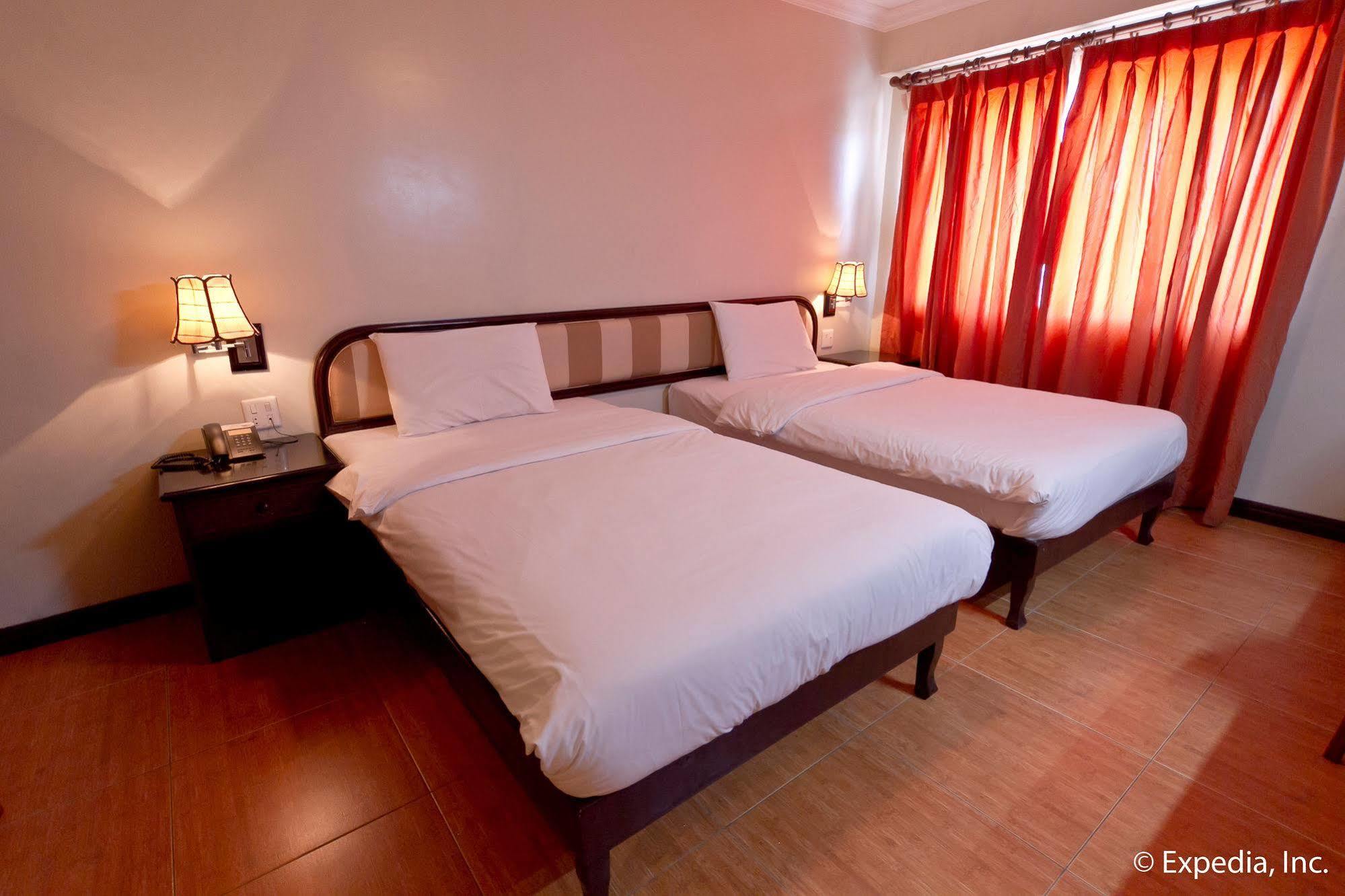 Egi Resort & Hotel Lapu-Lapu City Exterior foto